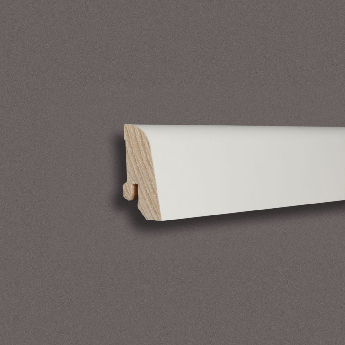 Sockelleiste furniert - weiss lackiert - 22x45x2400mm