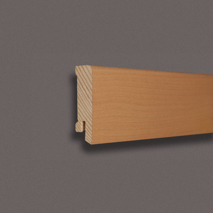 Sockelleiste Buche gedämpft furniert- lackiert - 16x60x2400mm