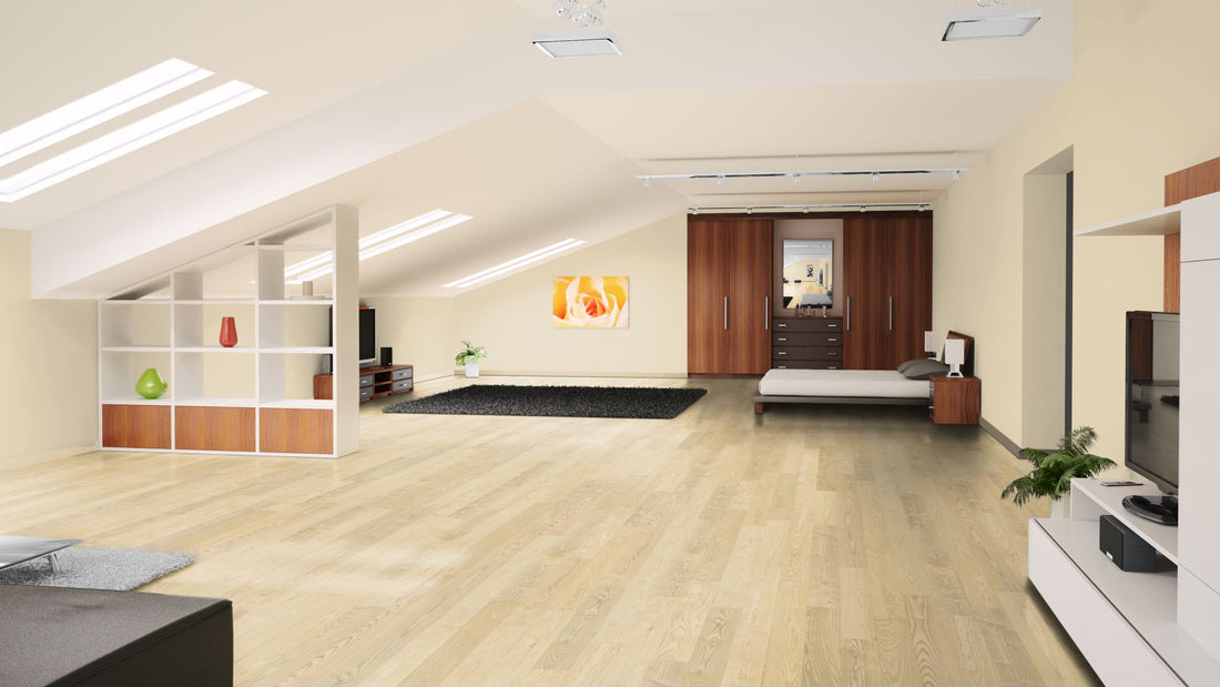 Esche Eleganz roh, geschliffen Massivholzdiele 15 × 130 mm – Beispielbild Schlafzimmer im Dachgeschoss