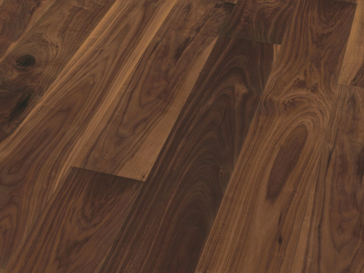 Nussbaum ami. Project geölt 3-Schicht Landhausdiele Click 15 × 190 × 1900 mm