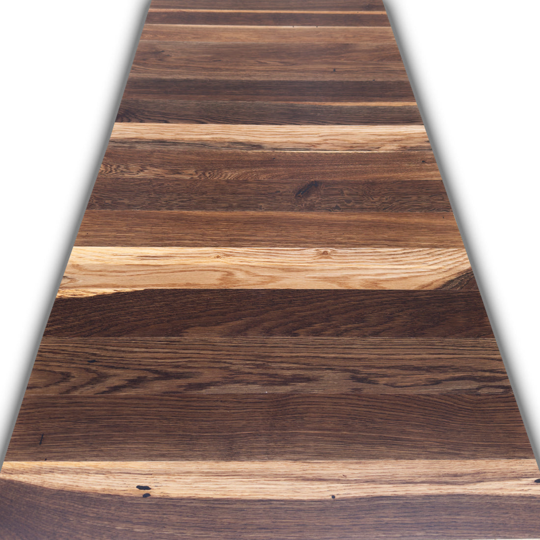 Chêne fumé Select/Nature
 verni (mat)
 Parquet préfabriqué 2 couches
 11 x 80 x 590 mm