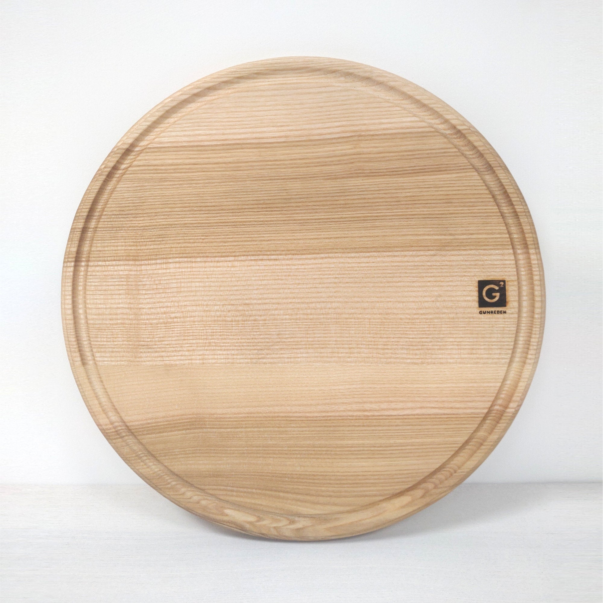 Handgefertigtes Schneidebrett aus Esche 20x350mm