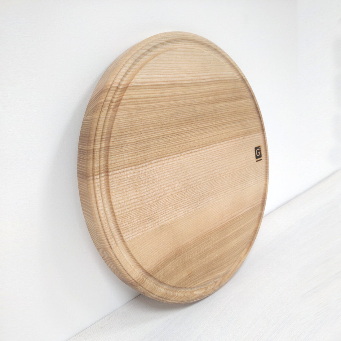 Handgefertigtes Schneidebrett aus Esche 20x350mm