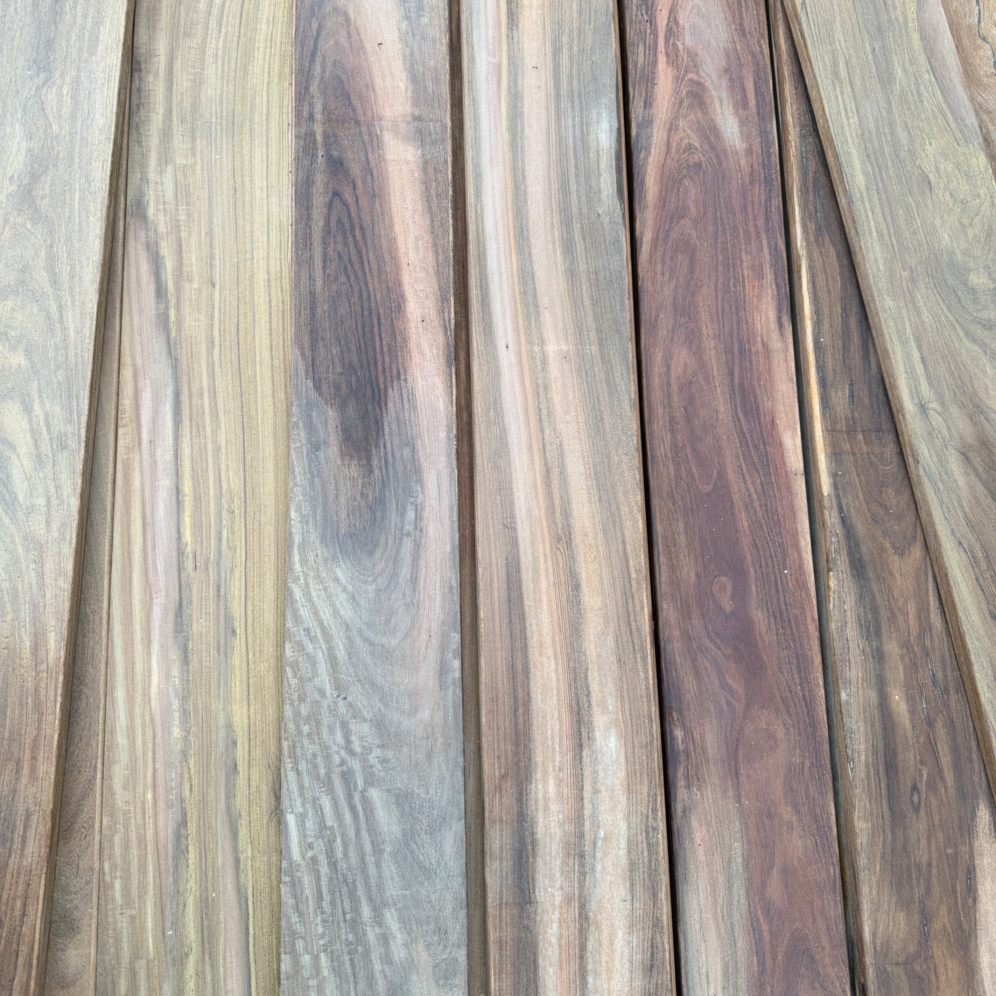 Ipe KD Terrassendiele glatt/glatt Detailfoto